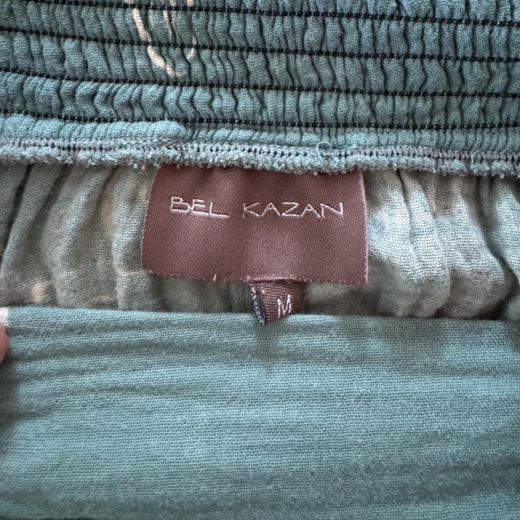 Bel Kazan Green Sleeveless Top and Pants Set - Picture 5 of 10